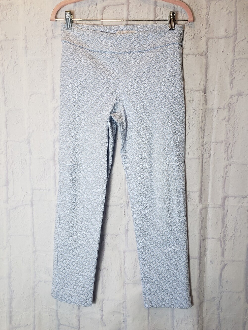 MARGARET M Patterned Pull-On Slimming Pants Medium